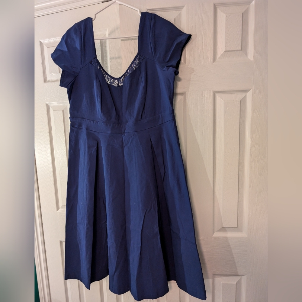 Torrid Blue/Purple Stretch Dress with Lace Detail BNWT
